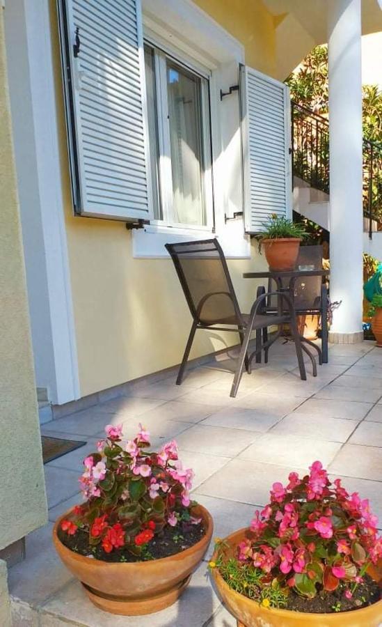 Villa Rosa Garden House コルフ島 エクステリア 写真